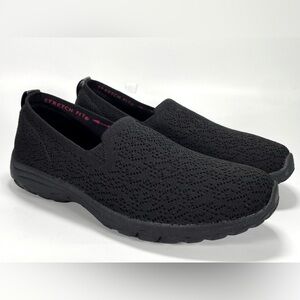 Skechers | NWOB Reggae Fest Air Cooled Memory Foam Relaxed Fit in Black Size 6.5